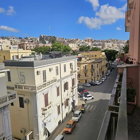 Blossom Rue De Nava 3*